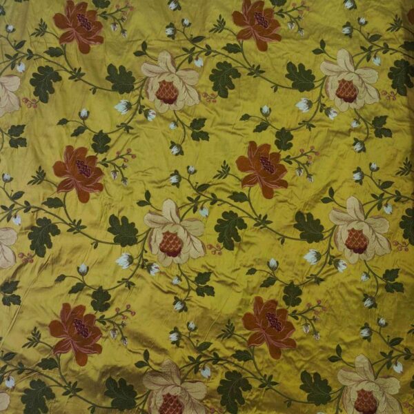 ED 2498 Hand Embroidery Fabric - Image 3