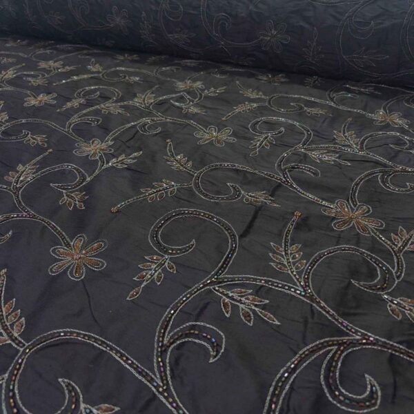 ED 2572 Embroidered Fabric